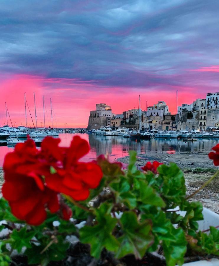 Hotel Cala Marina 카스텔라마레델골포 외부 사진